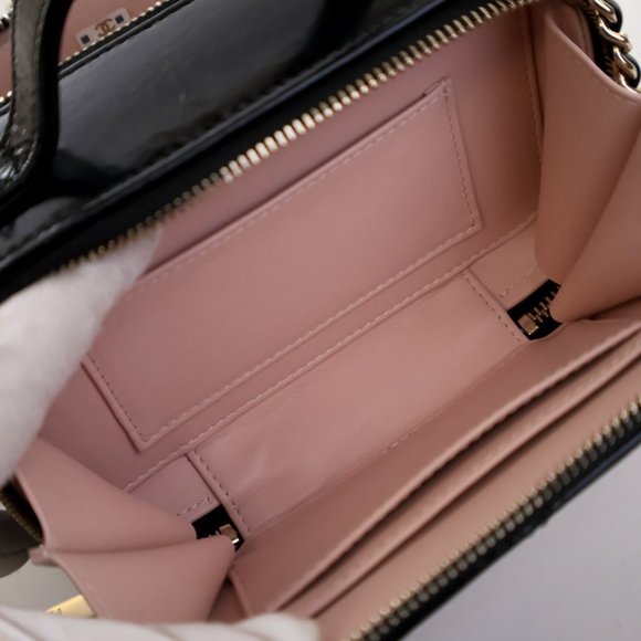 Chanel Small Black Glazed Calfskin Top Handle Vanity Case - Picture 13 of 14